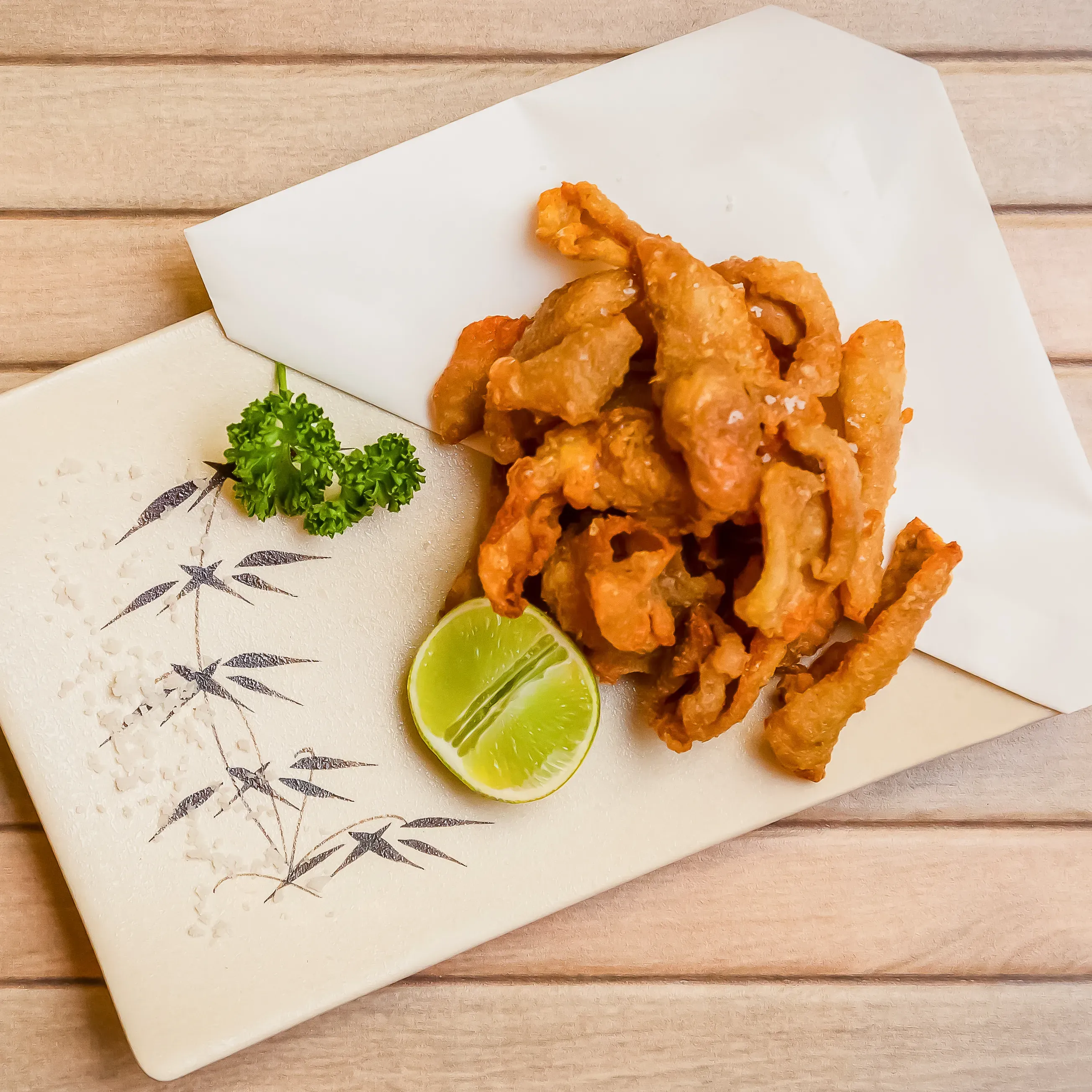 10 หนังไก่ทอด ร้านไหนดี น่าซื้อ หนังไก่กรอบอร่อย ไม่เหม็นหืน