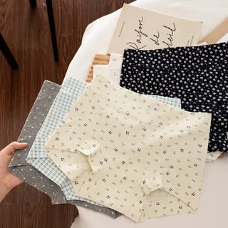 🌟M-2XL🌟กางเกงชั้นในสตรี ผลิตจากผ้าฝ้ายบาง เป้าป้องกันแบคทีเรีย นุ่ม ระบายอากาศได้ดี กางเกงบ็อกเซอร์ มีให้เลือกหลายสี